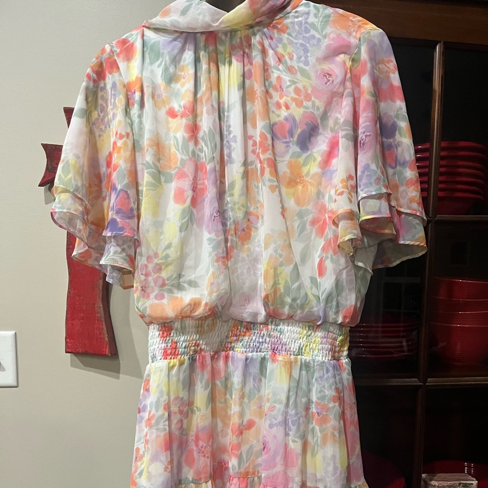 Olivaceous Dress tie neck